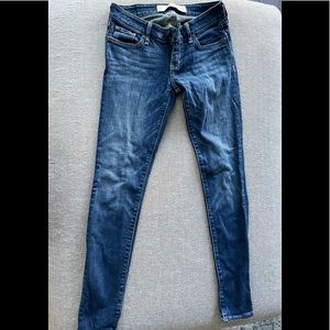 Women Abercrombie and Finch Skinny Jeans